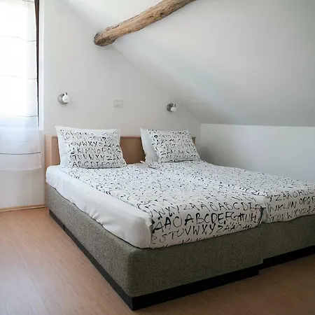 Pavlina Villa *